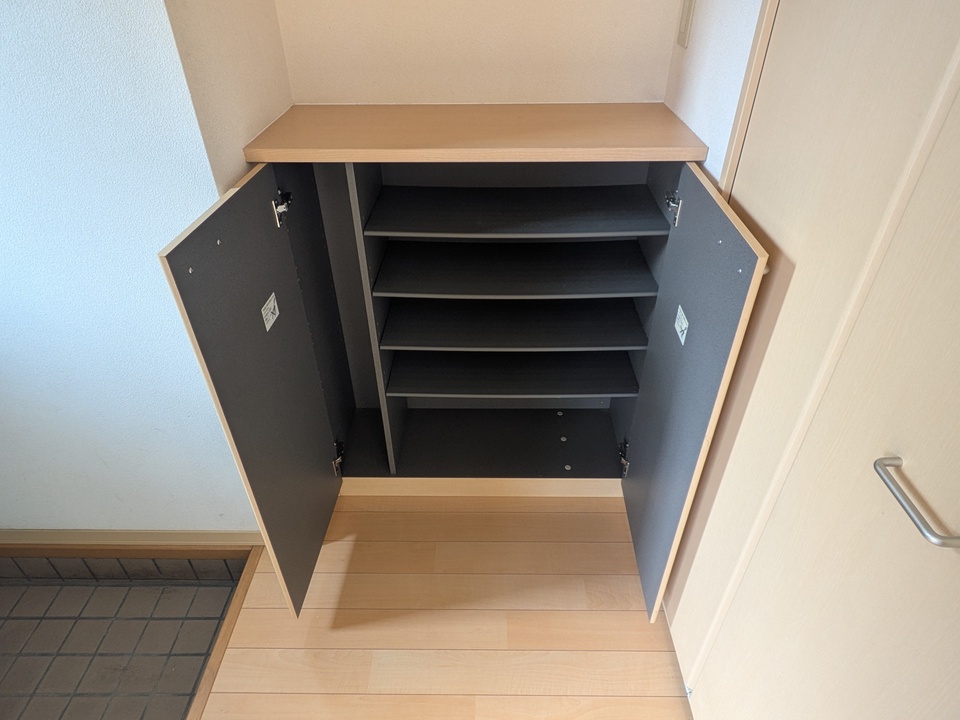 シューズボックス