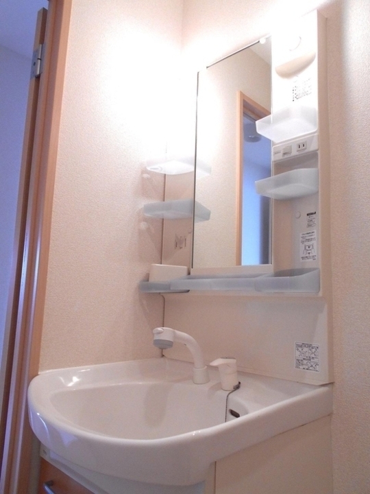 シャワー付洗面化粧台