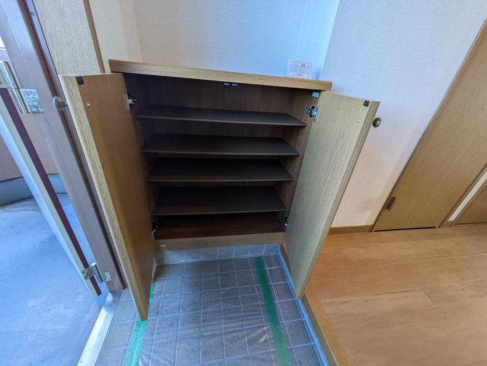 シューズボックス