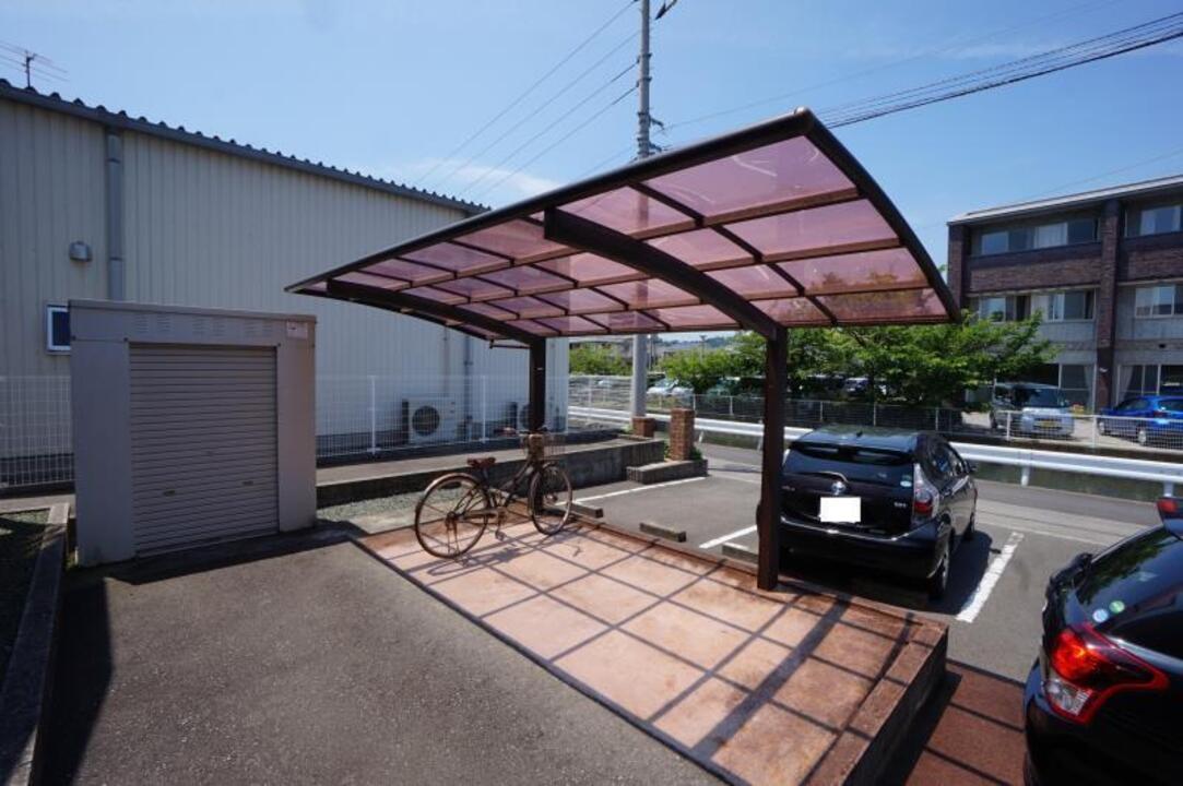 駐輪場