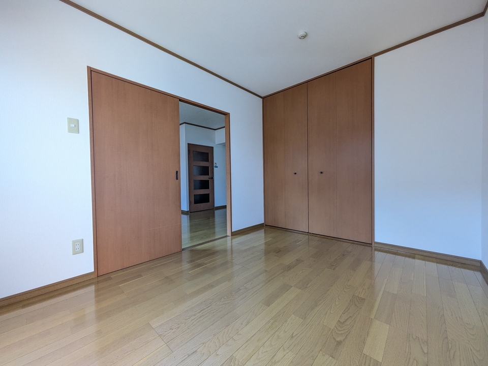 洋室5.6帖