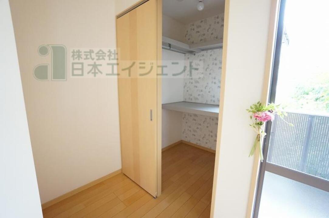 ウォークインクローゼット