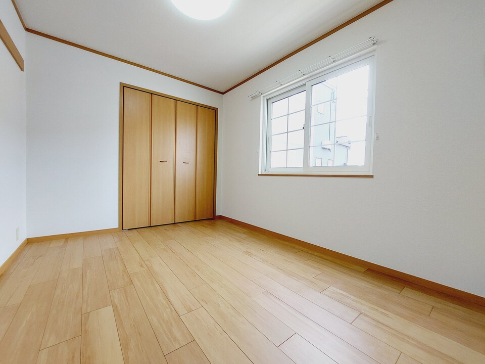 洋室6.3帖