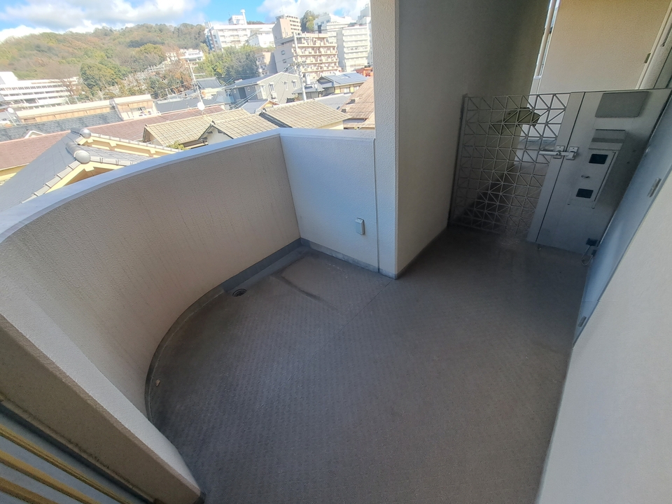 ポーチ