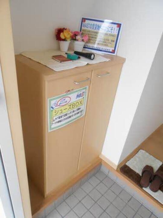 シューズボックス