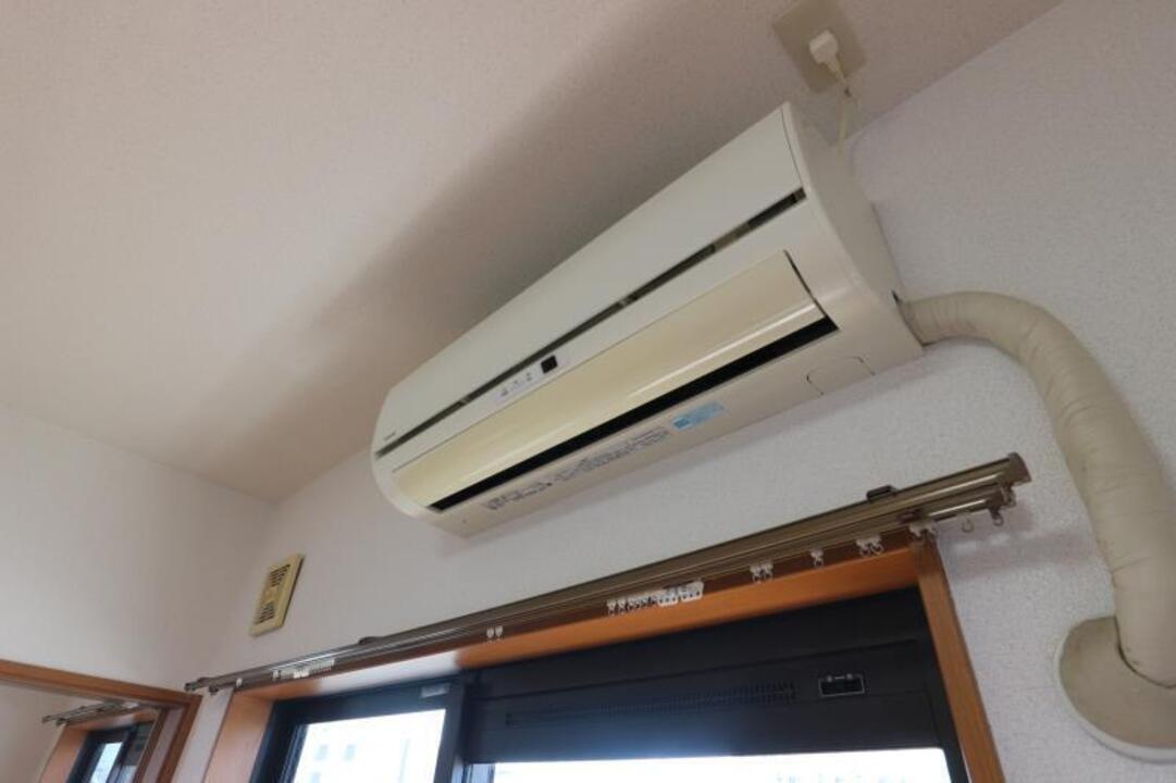 エアコン