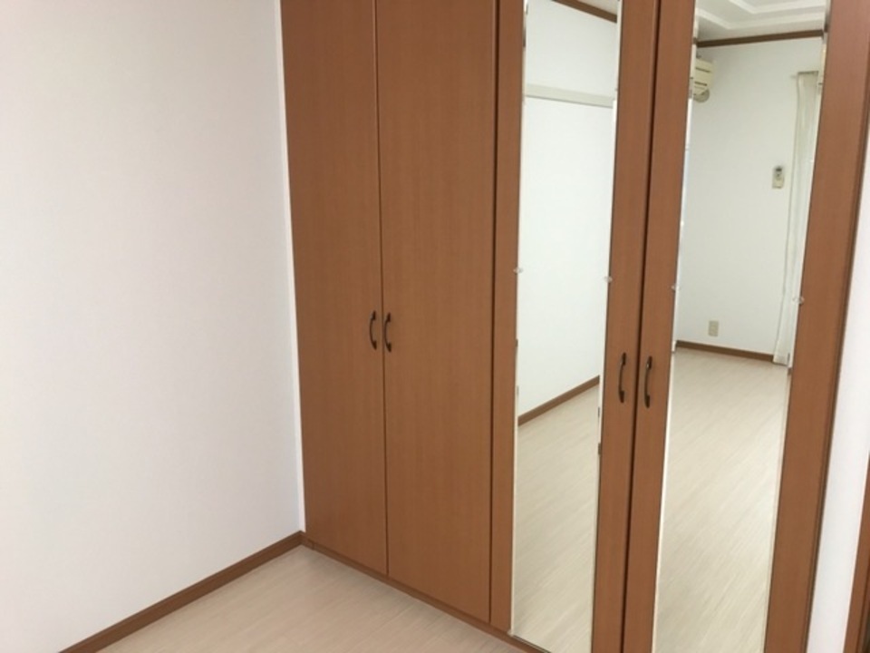 クローゼット