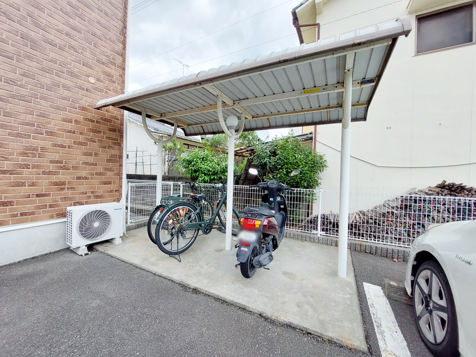 駐輪場
