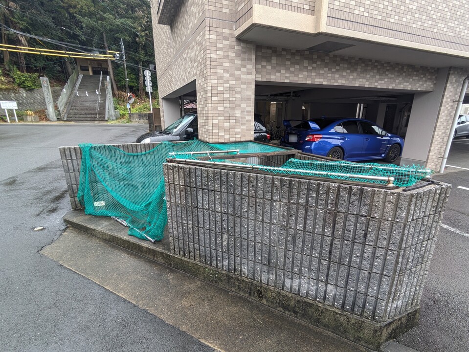 ゴミステーション