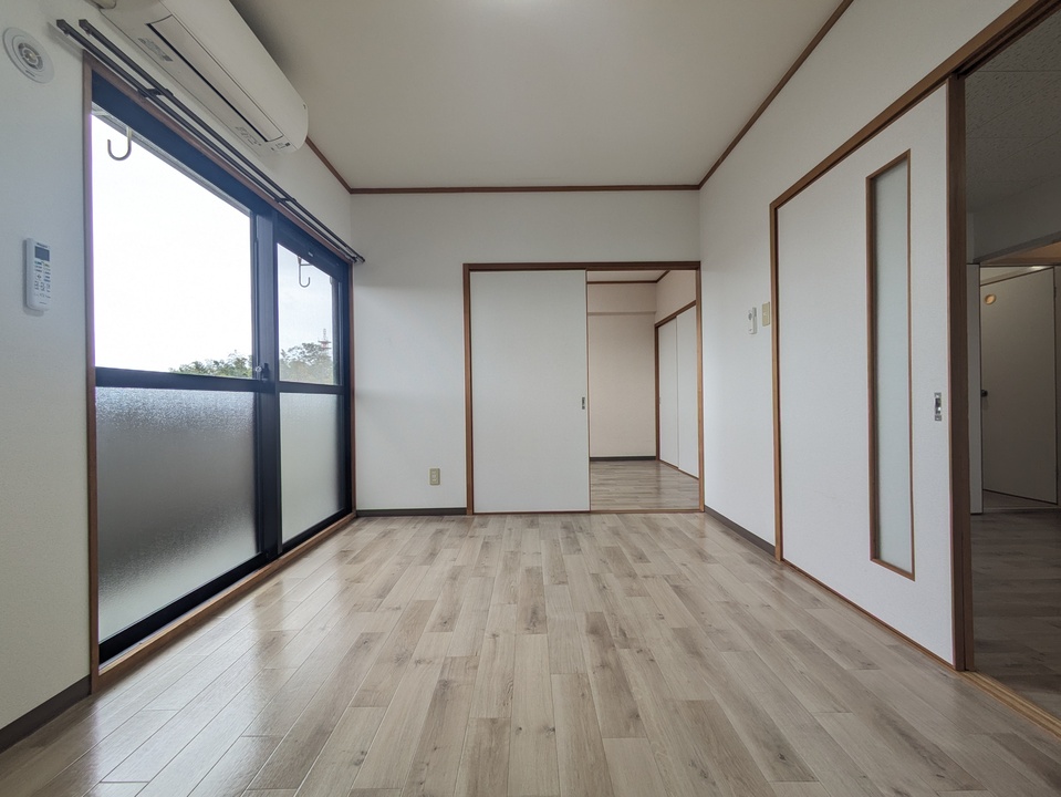洋室6.3帖