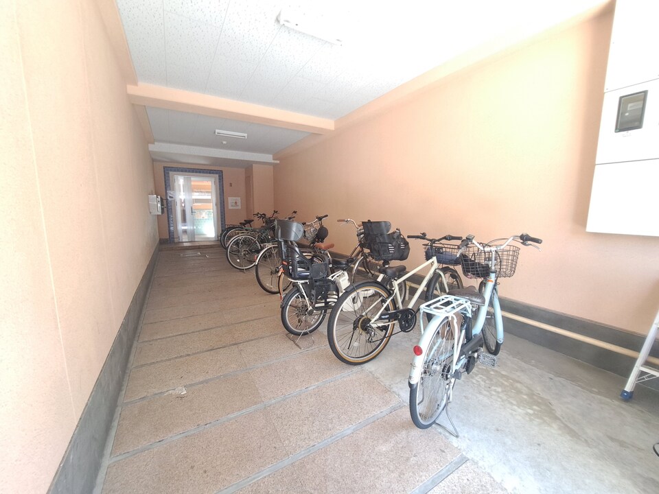 駐輪場
