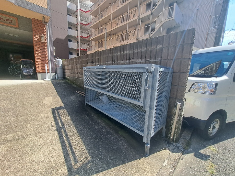 ゴミステーション