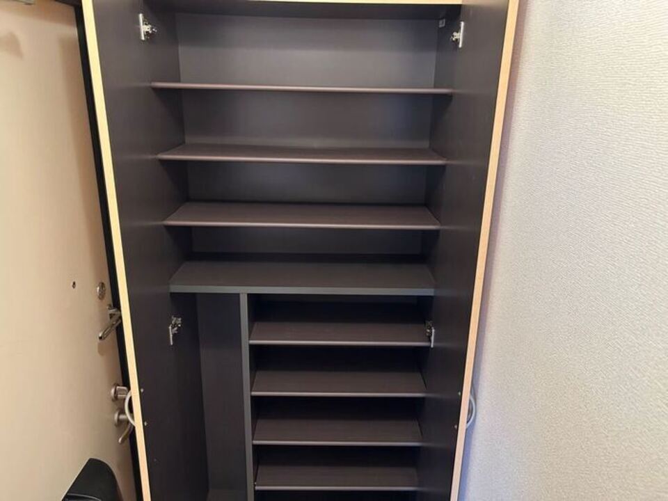 シューズボックス