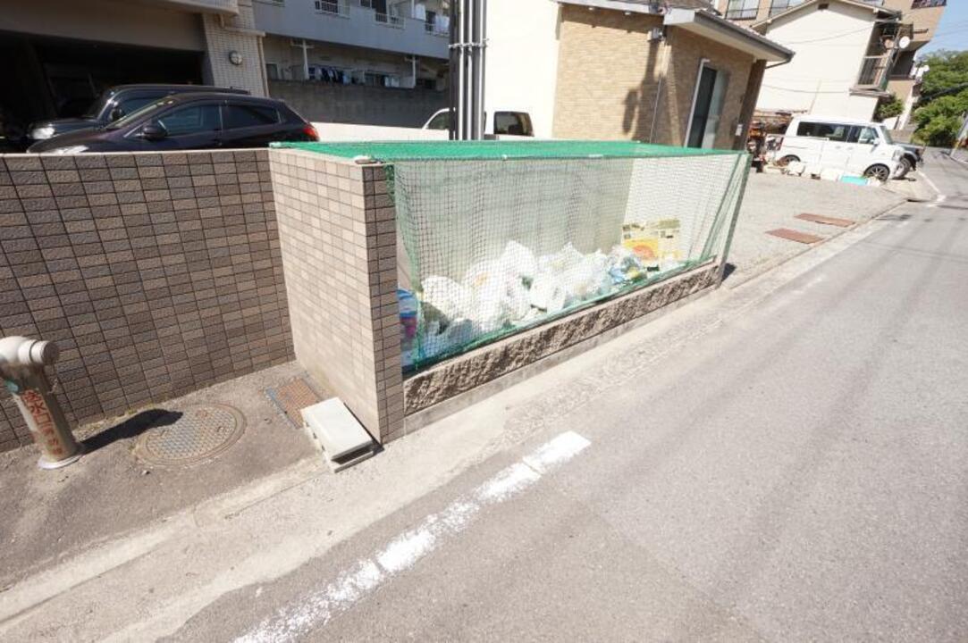 ゴミステーション