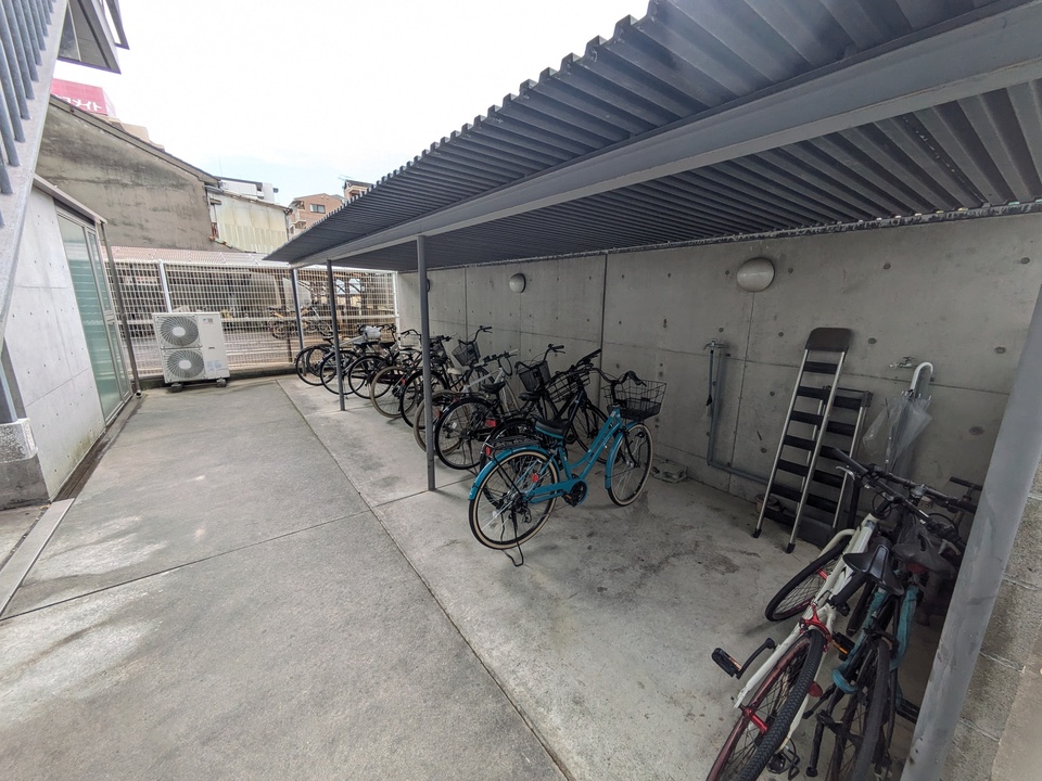駐輪場