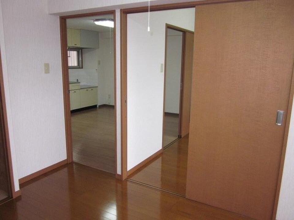 洋室