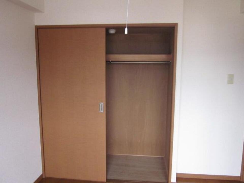 クローゼット