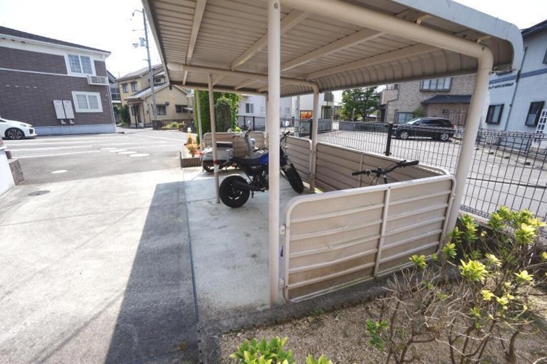 駐輪場