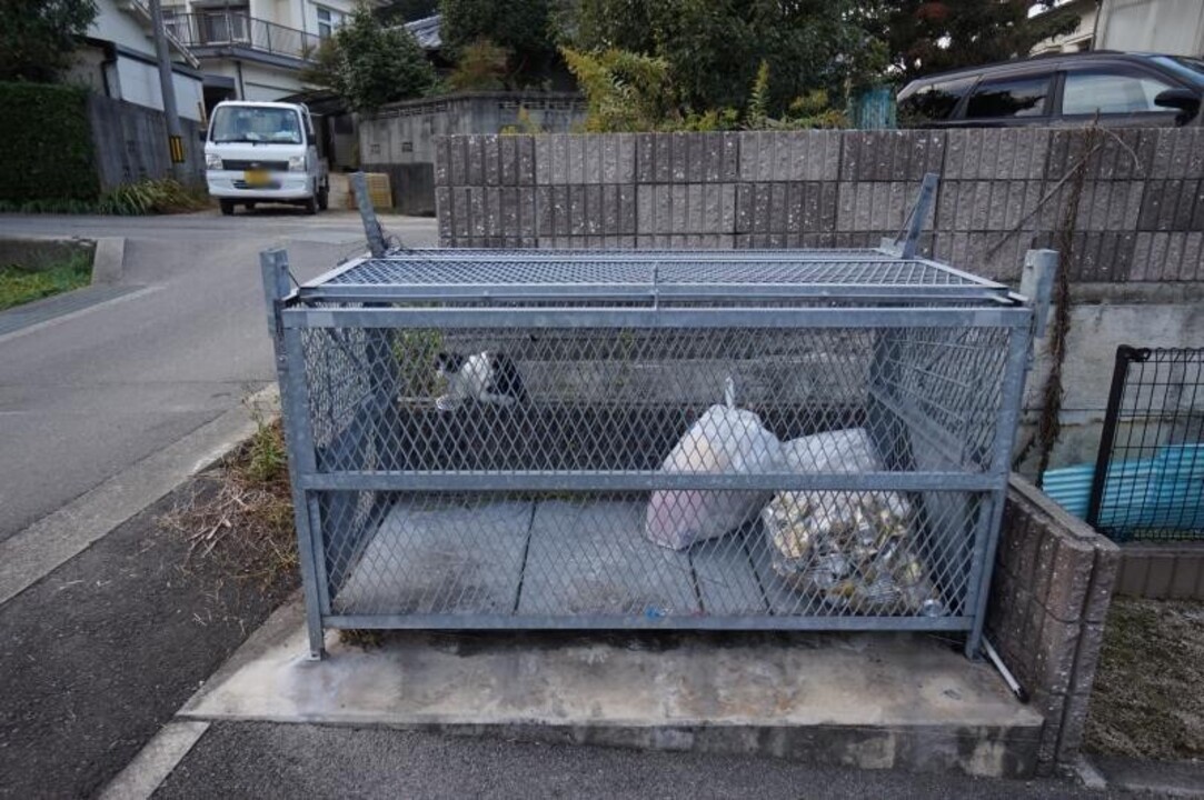 ゴミステーション