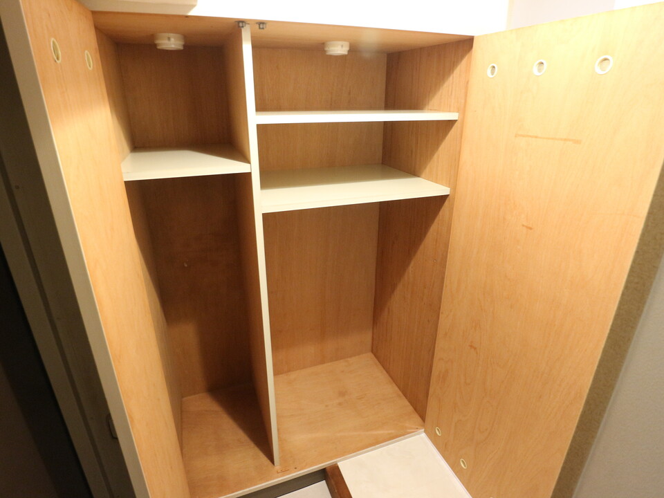 シューズボックス