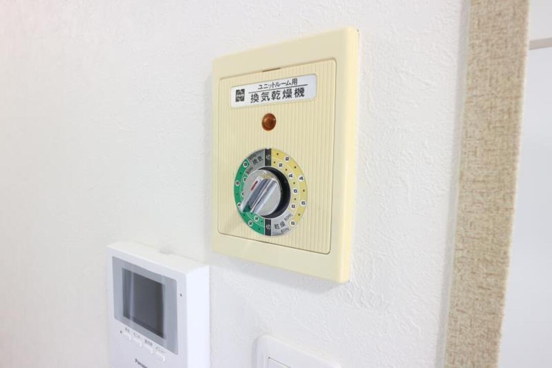 浴室乾燥機