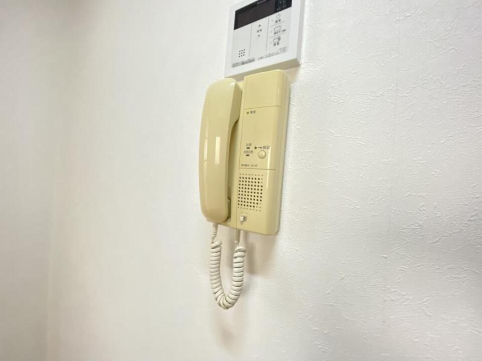 インターホン