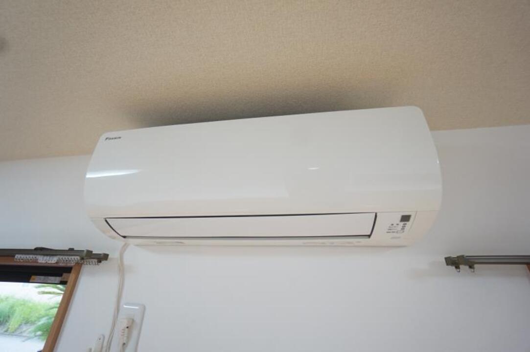 エアコン