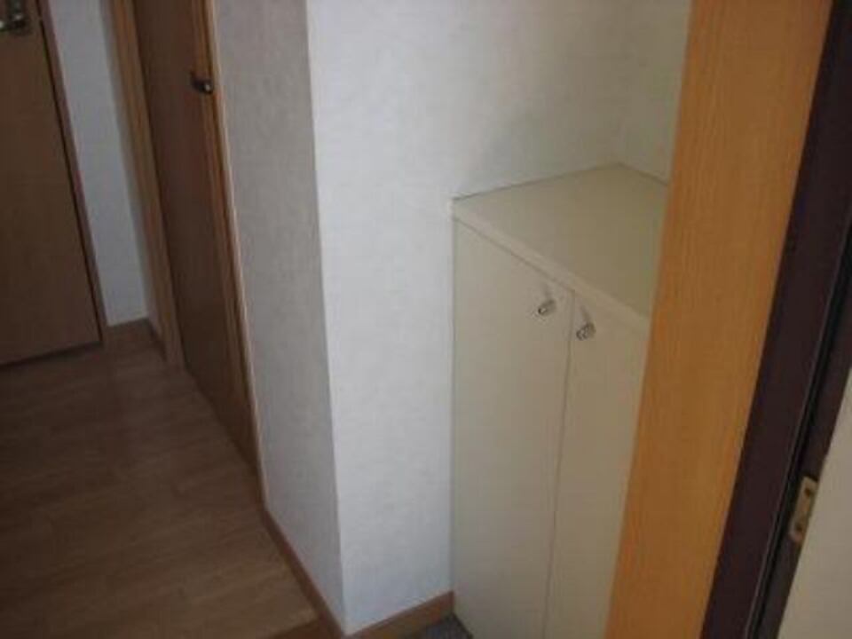 シューズボックス