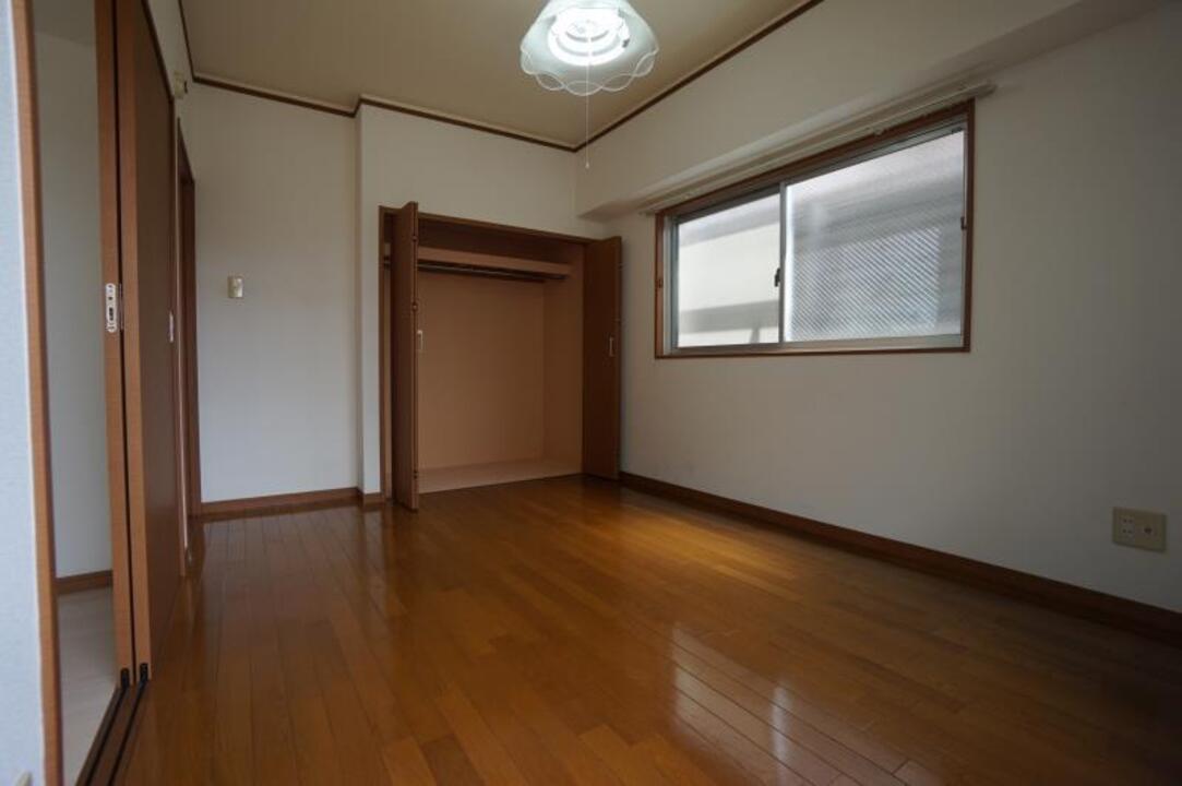 洋室