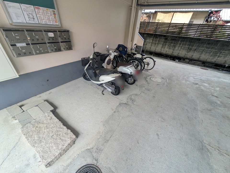 駐輪場