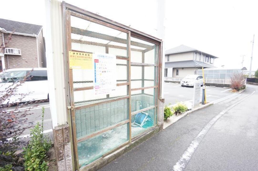 ゴミステーション