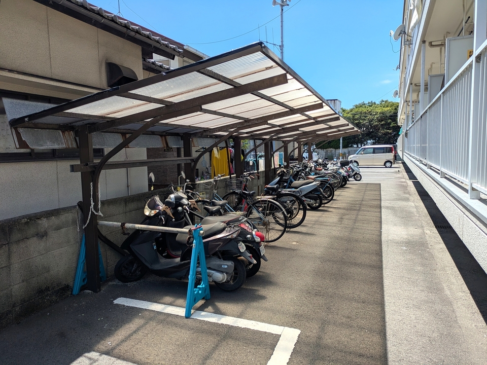 駐輪場