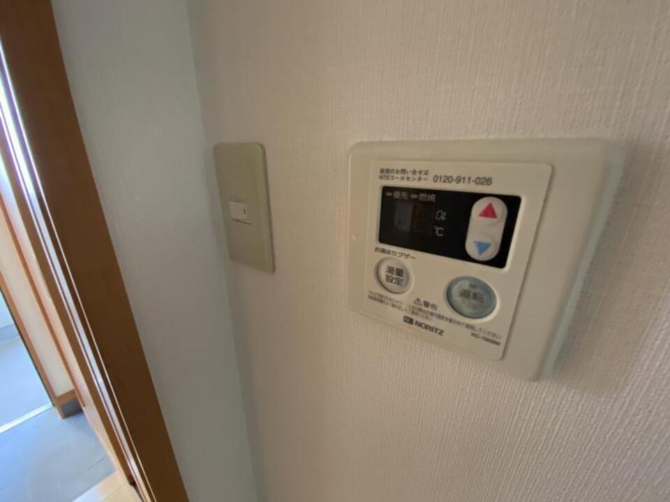 給湯パネル