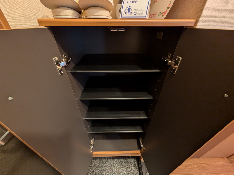 シューズボックス