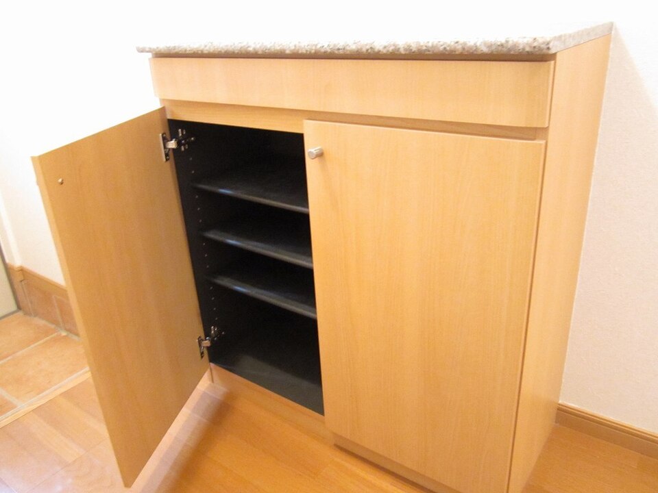 シューズボックス