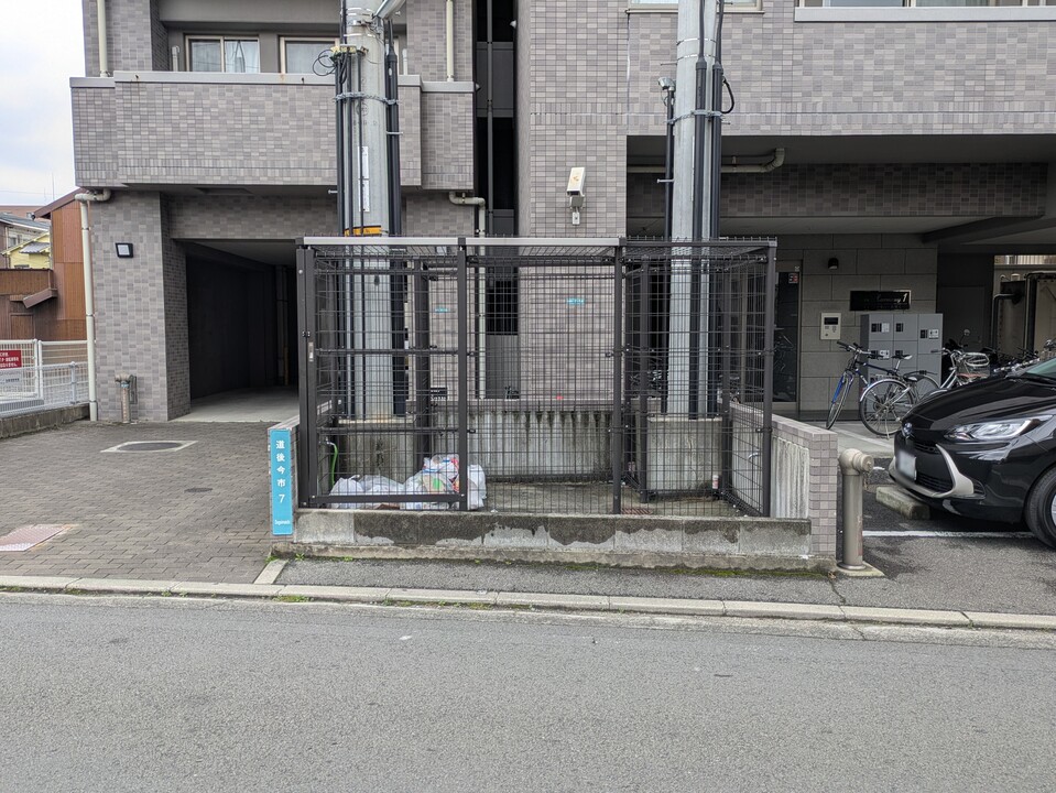 ゴミステーション