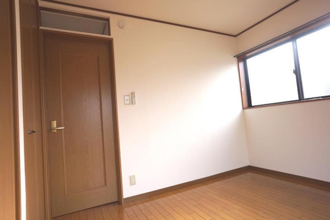 洋室