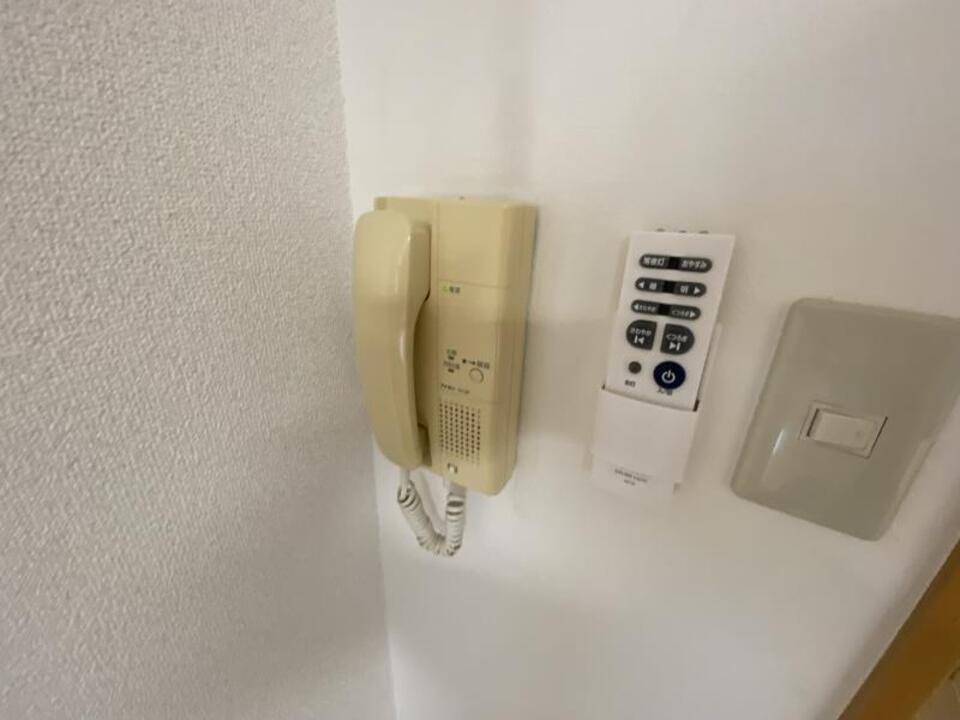 インターホン
