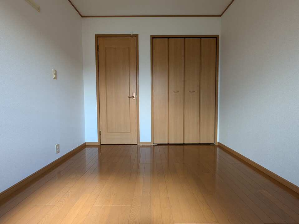 洋室（南側）