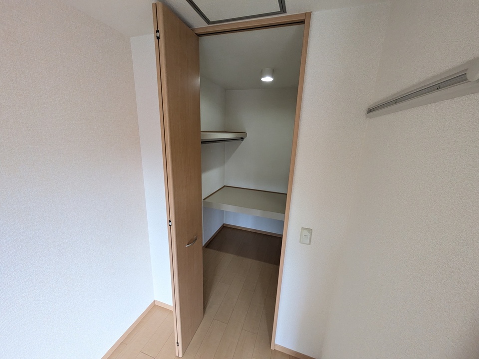 ウォークインクローゼット