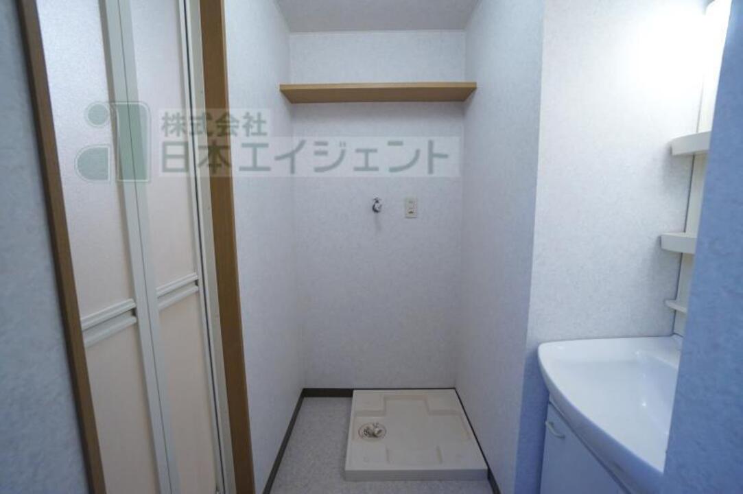 洗濯機置場