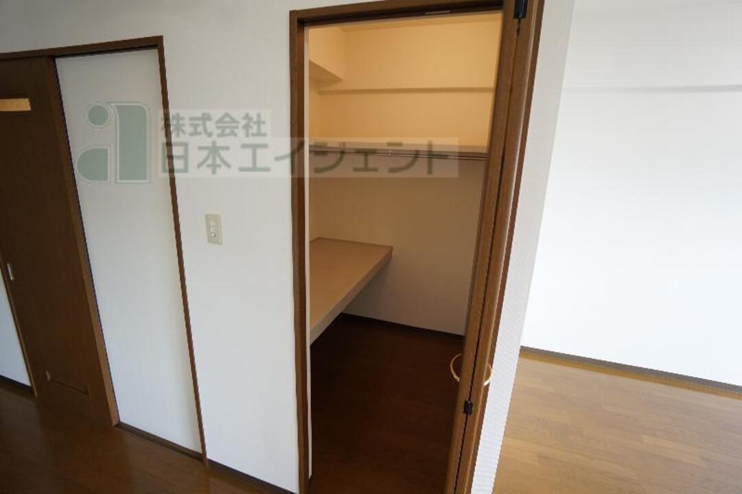クローゼット