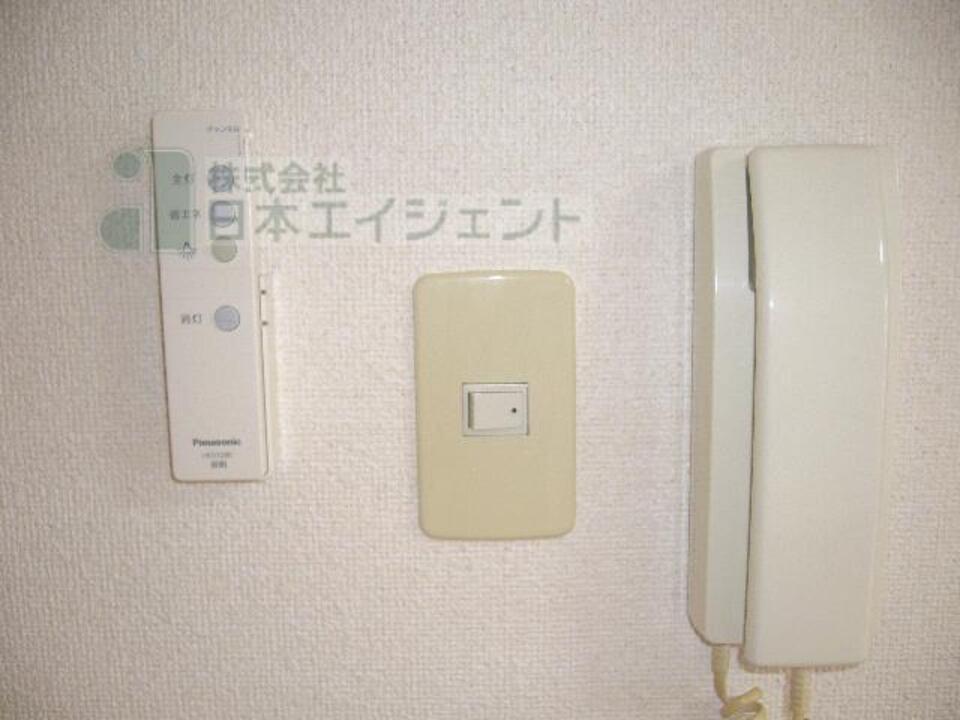 インターホン