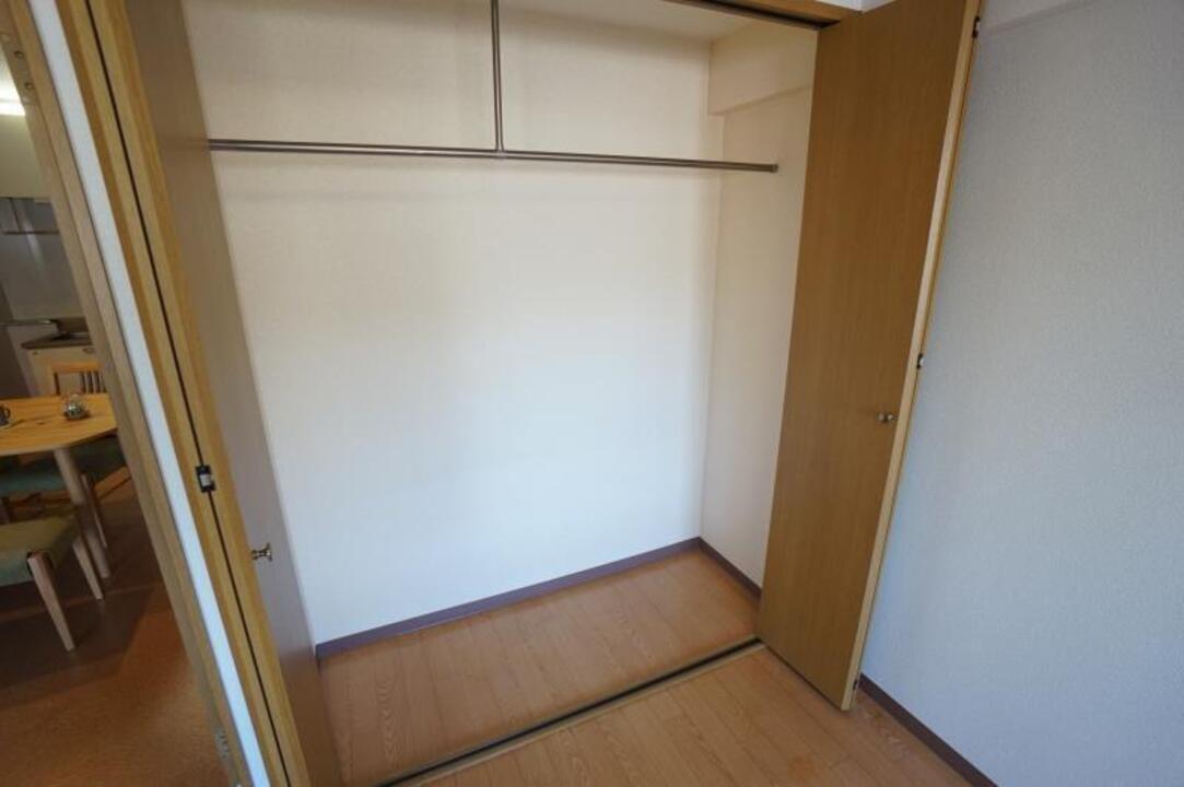 クローゼット