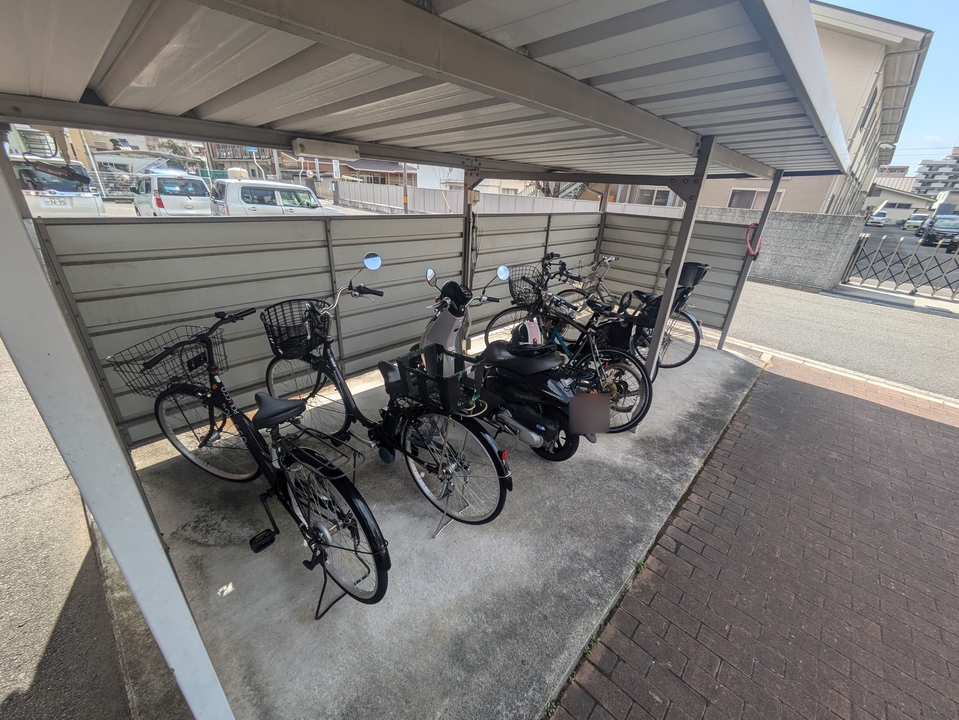 駐輪場