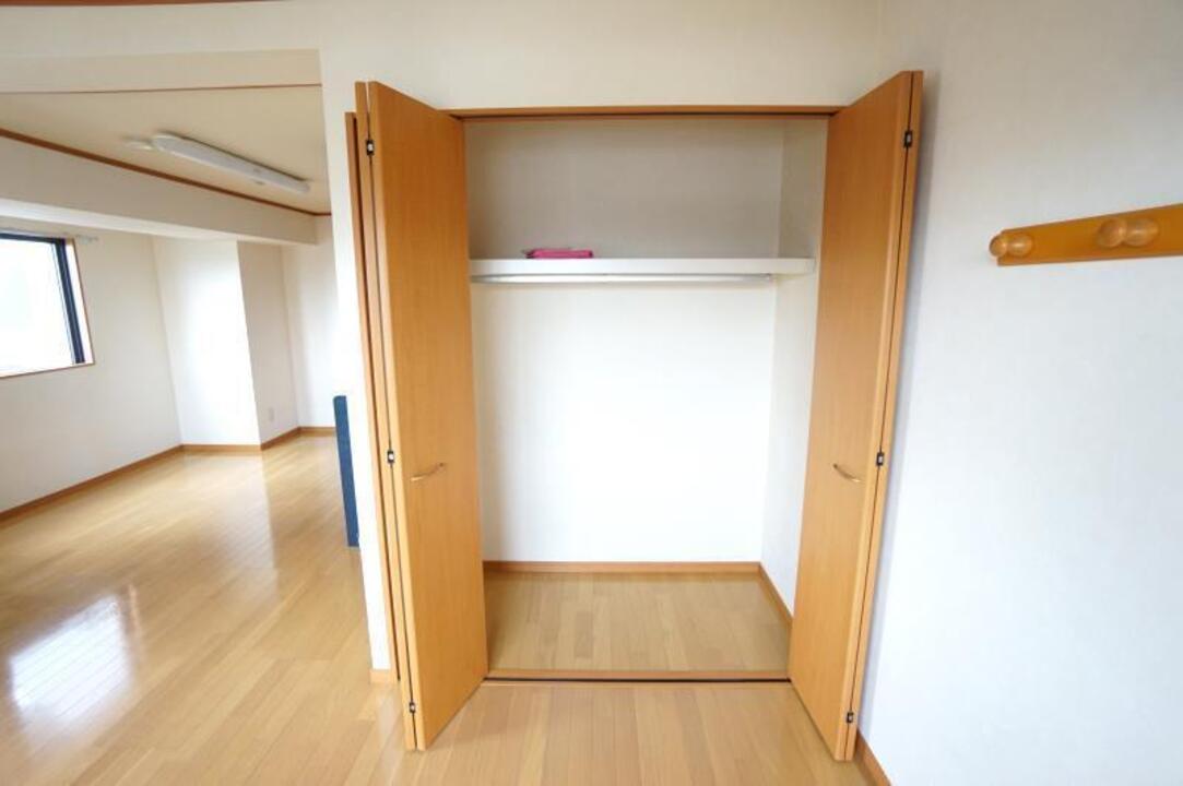 クローゼット