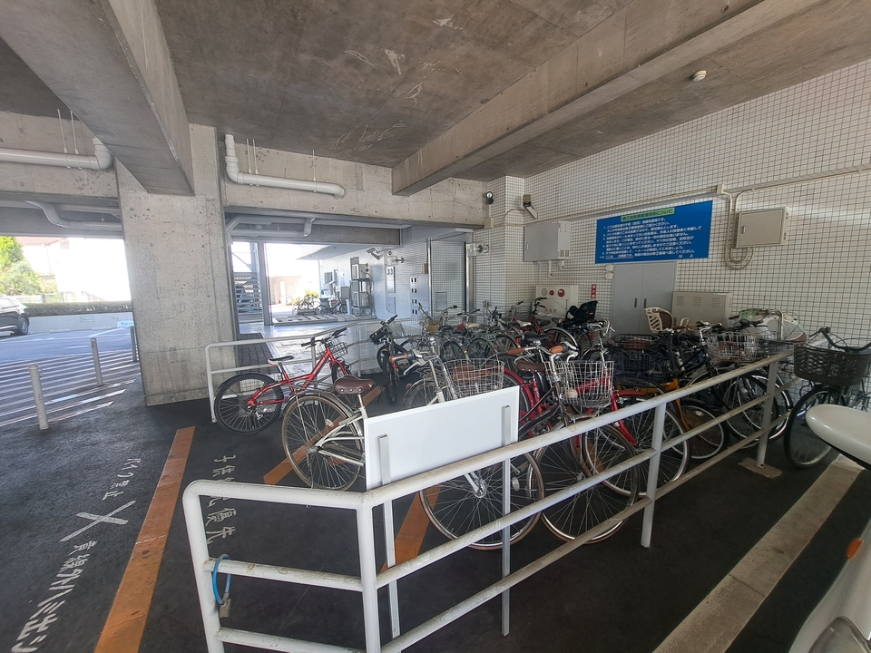 駐輪場