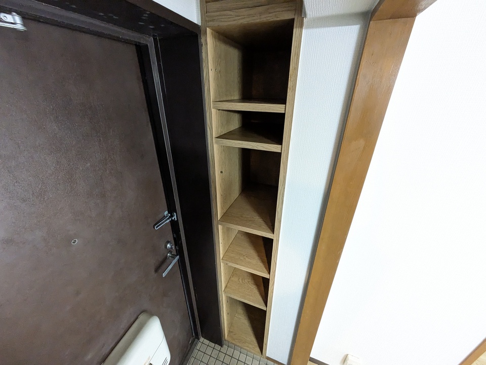 シューズボックス