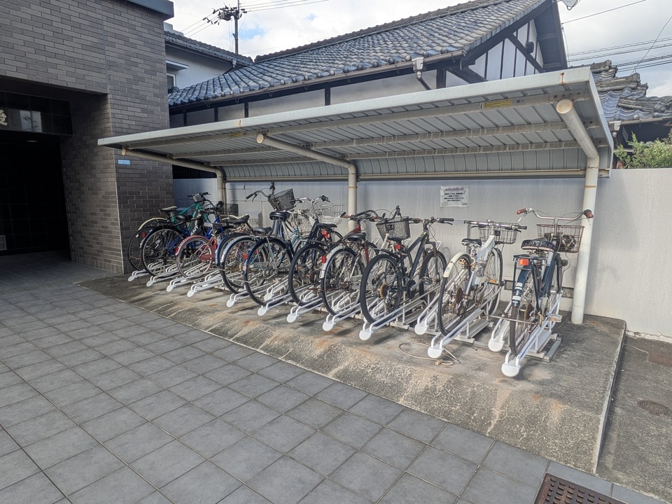 駐輪場