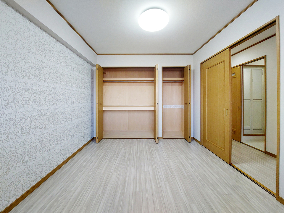 洋室 6.5帖
